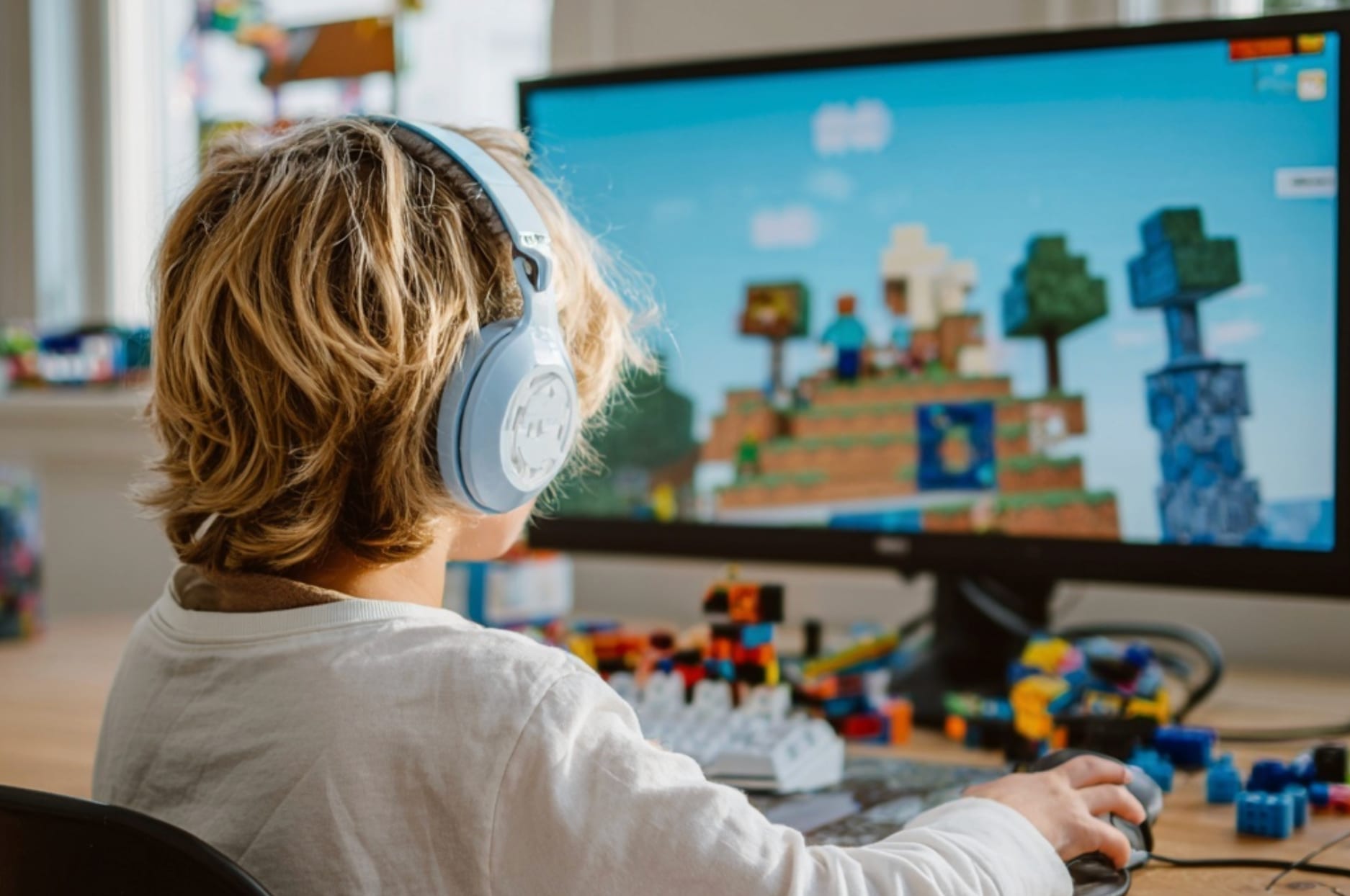 Roblox Wants You to Know They're Listening to Parents Now. That Is Not the Same Thing as Making Your Child Safe.